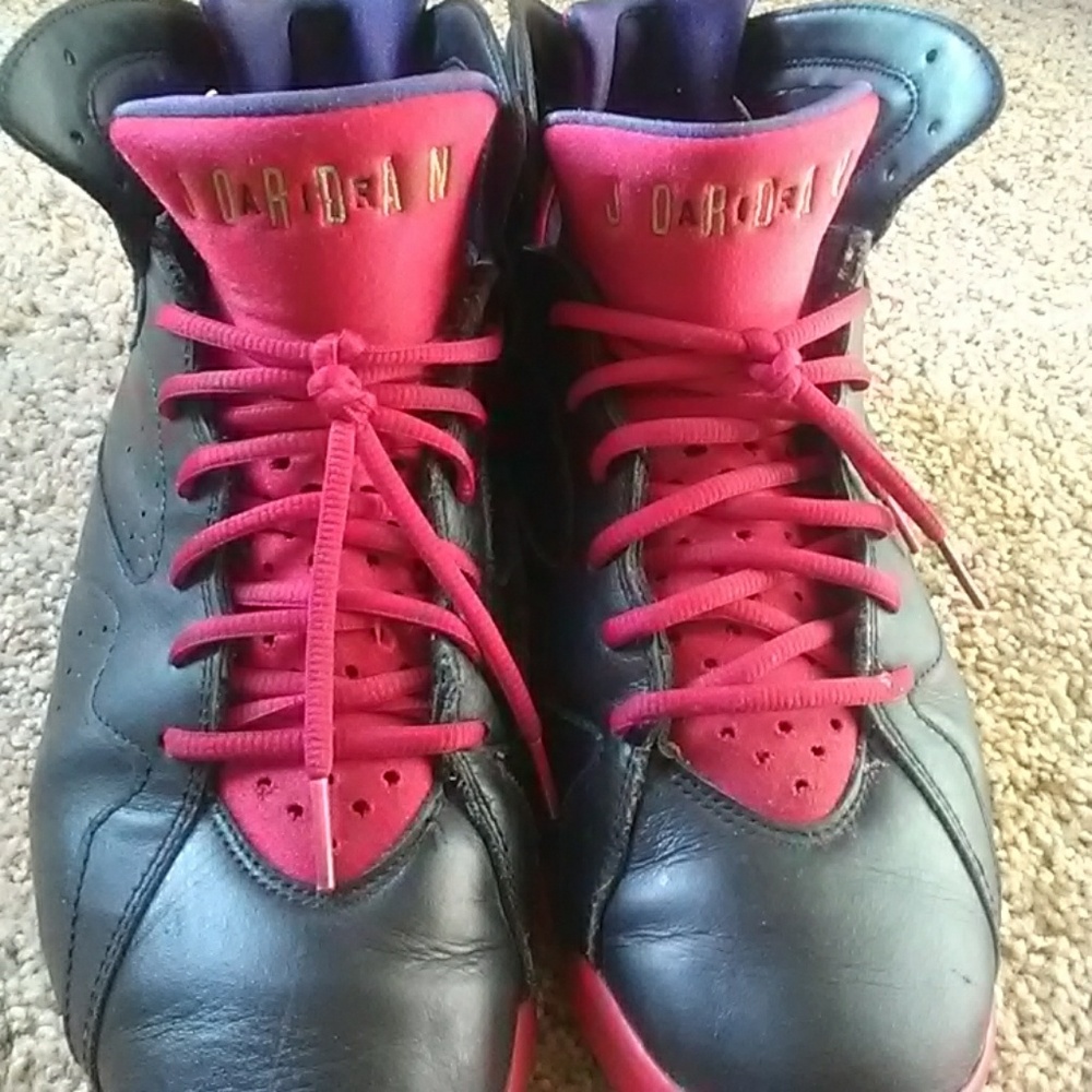 Jordan 7s - Picture 2 of 4